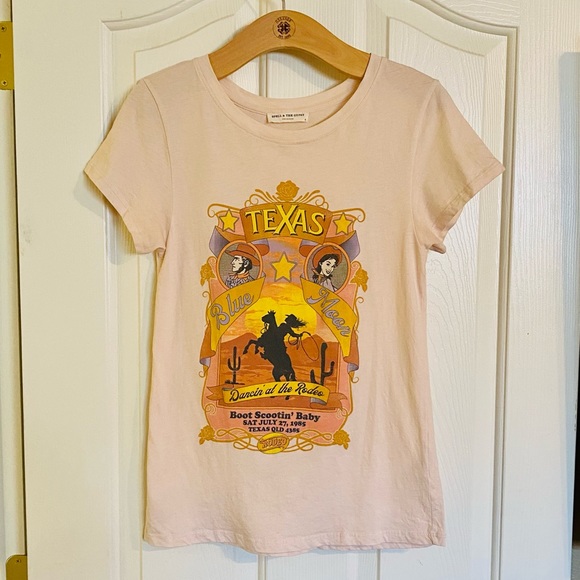 EUC Spell & the Gypsy Collective Sand Texan Blue Moon Organic Girlfriend Tee - Picture 4 of 10